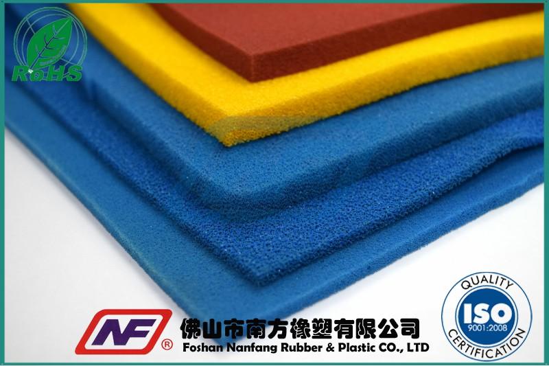 耐高溫發(fā)泡硅膠海綿墊板